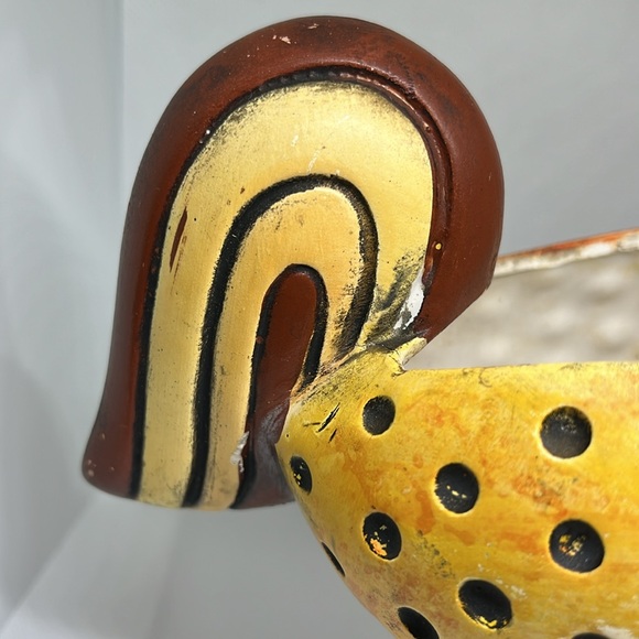 Vintage Rooster perched on a log planter 7 1/2” tall - Picture 12 of 12